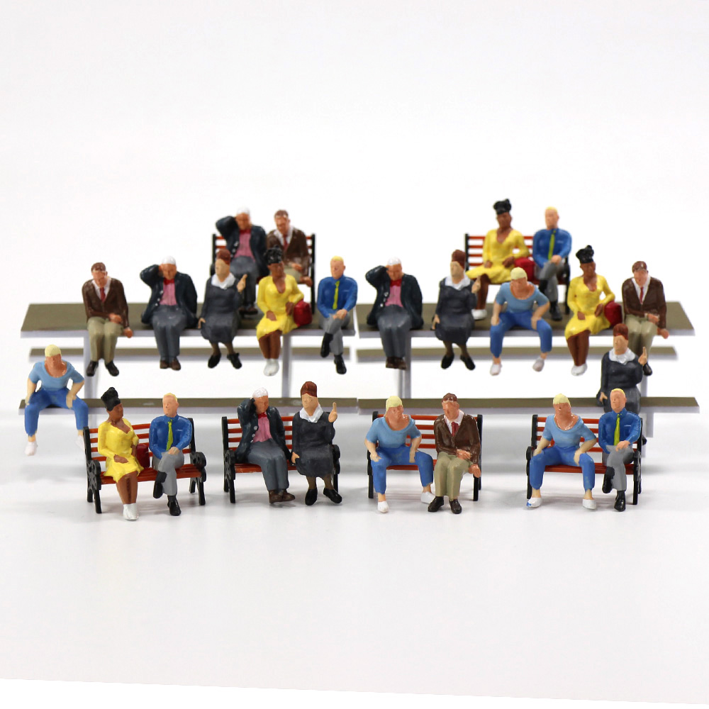 00 gauge seated figures